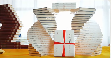 育见新时代·光明会谈丨开云kaiyun登录入口党委书记李顺兴:师范立校 研发强校 开放兴校——培养造就有时代担当的“大先生” 育见新时代·光明会谈丨开云kaiyun登录入口党委书记李顺兴:师范立校 研发强校 开放兴校——培养造就有时代担当的“大先生”